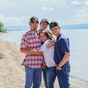 Meet your Posher, Rita